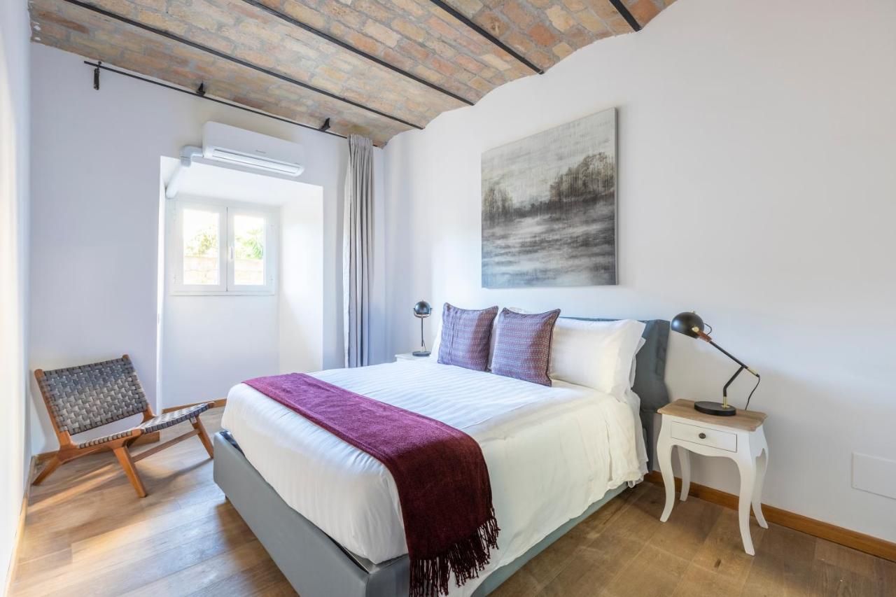 Sonder At Colosseum Cloisters Aparthotel โรม ภายนอก รูปภาพ